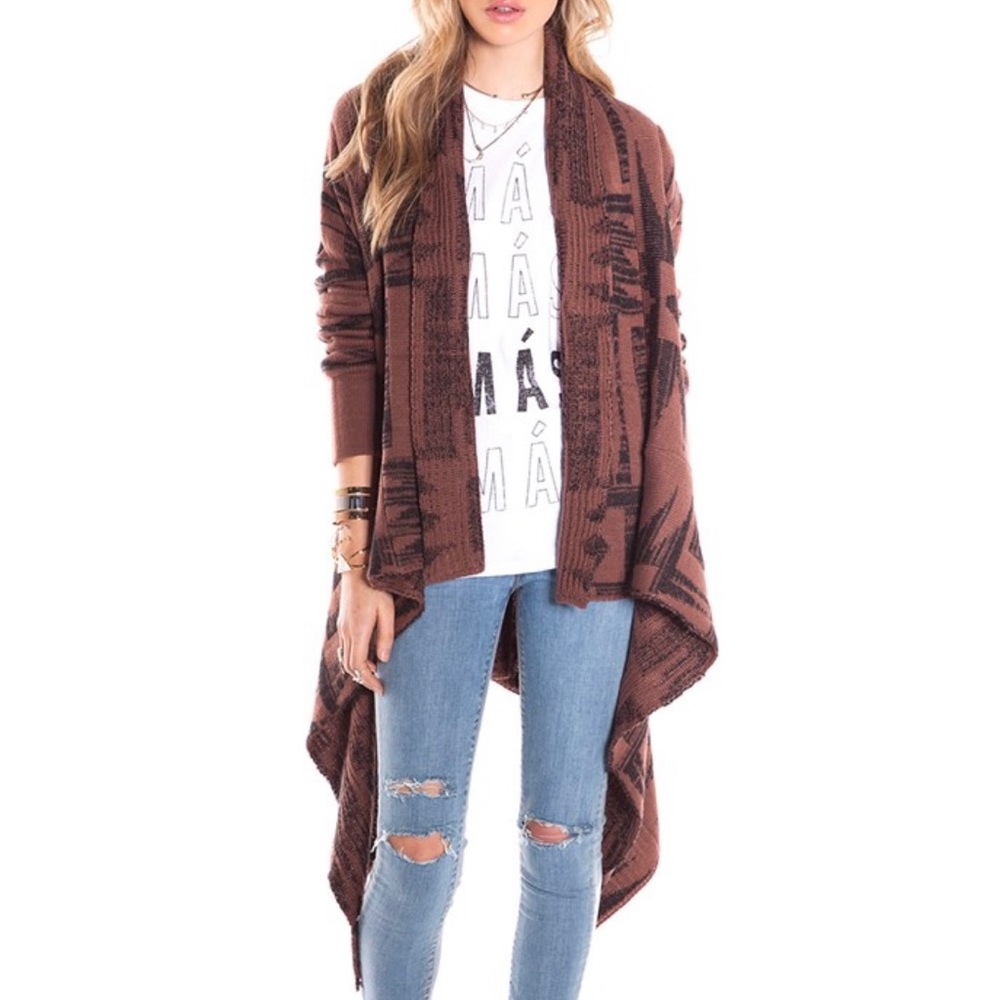 🆕 AMUSE SOCIETY Asymmetrical Cardigan